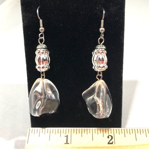 EARRINGS & RING SET - Earrings clear rock look w/ Silver-tone beads. Ring clear. - Picture 4 of 16